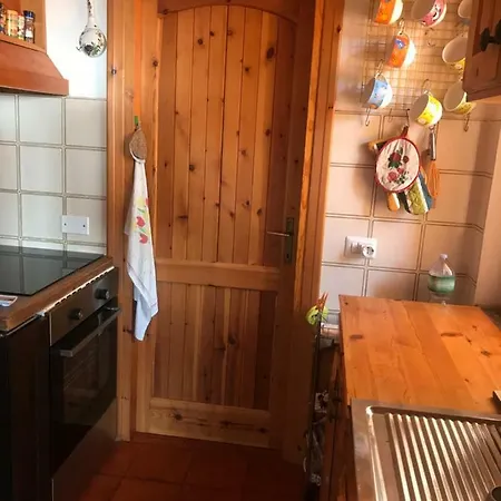 Casa Vista Mare Con Giardino E Barbecue