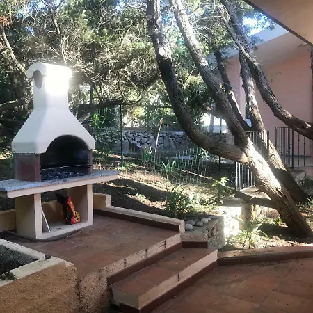 Casa Vista Mare Con Giardino E Barbecue Apartament *